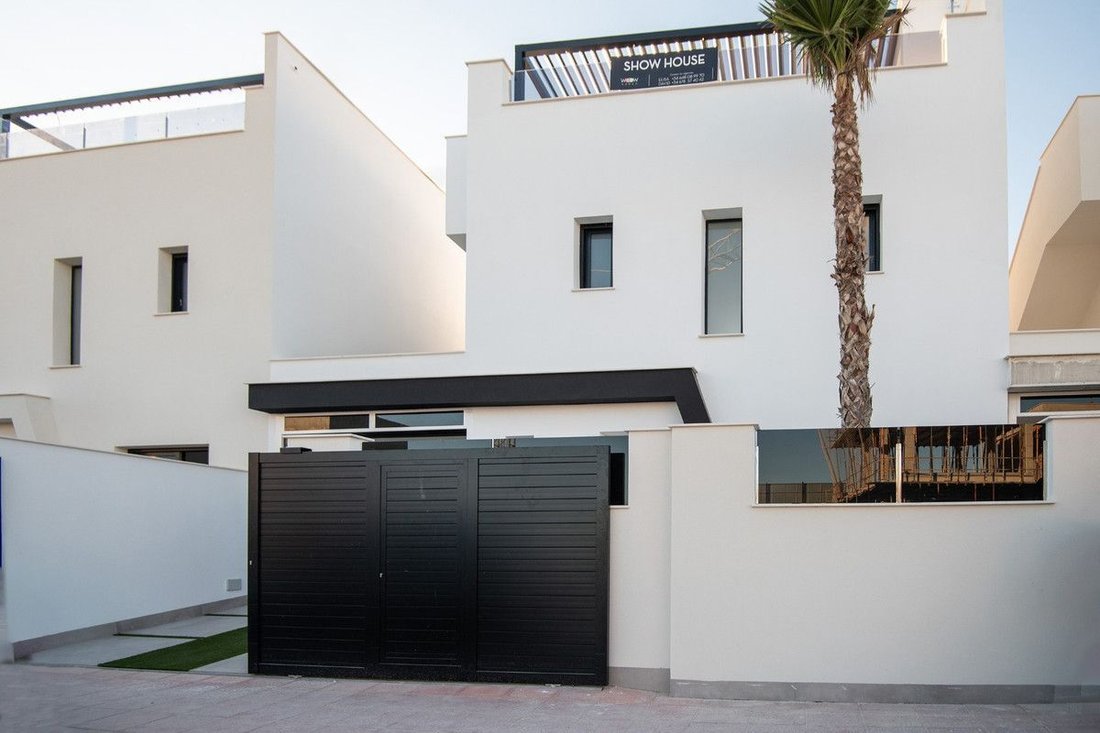 Villa in Santiago de la Ribera, San Javier, Región de Murcia 2 - 18567672