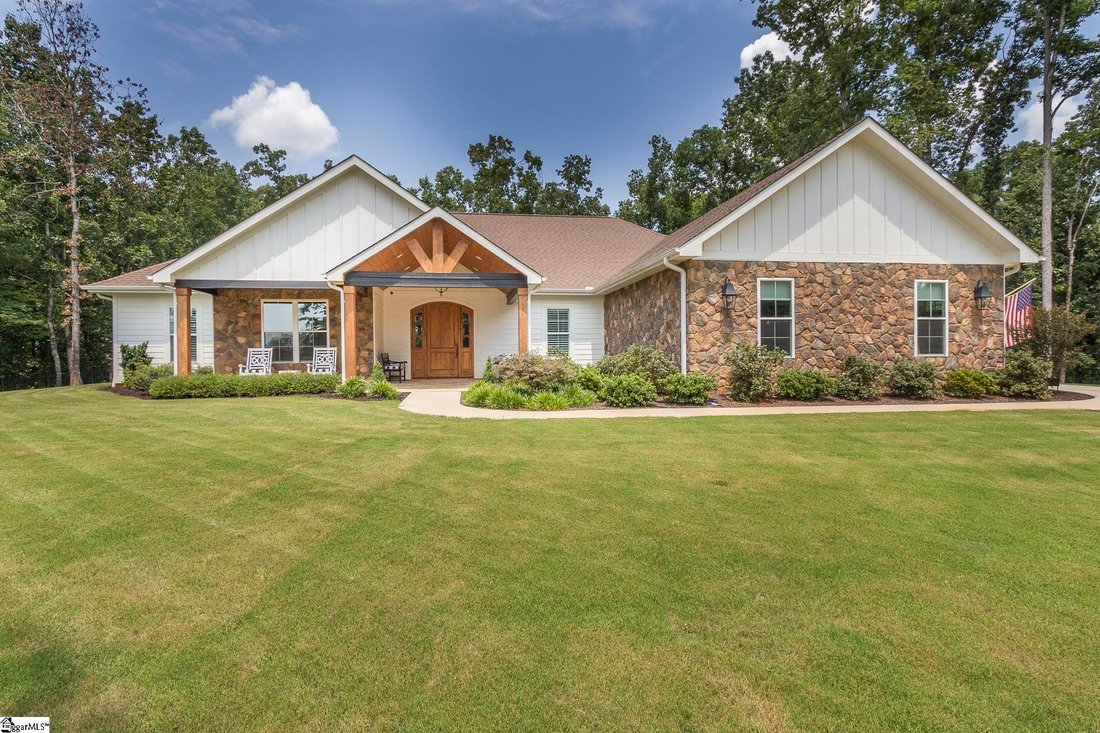 House in Anderson, South Carolina, United States 1 - 18558824