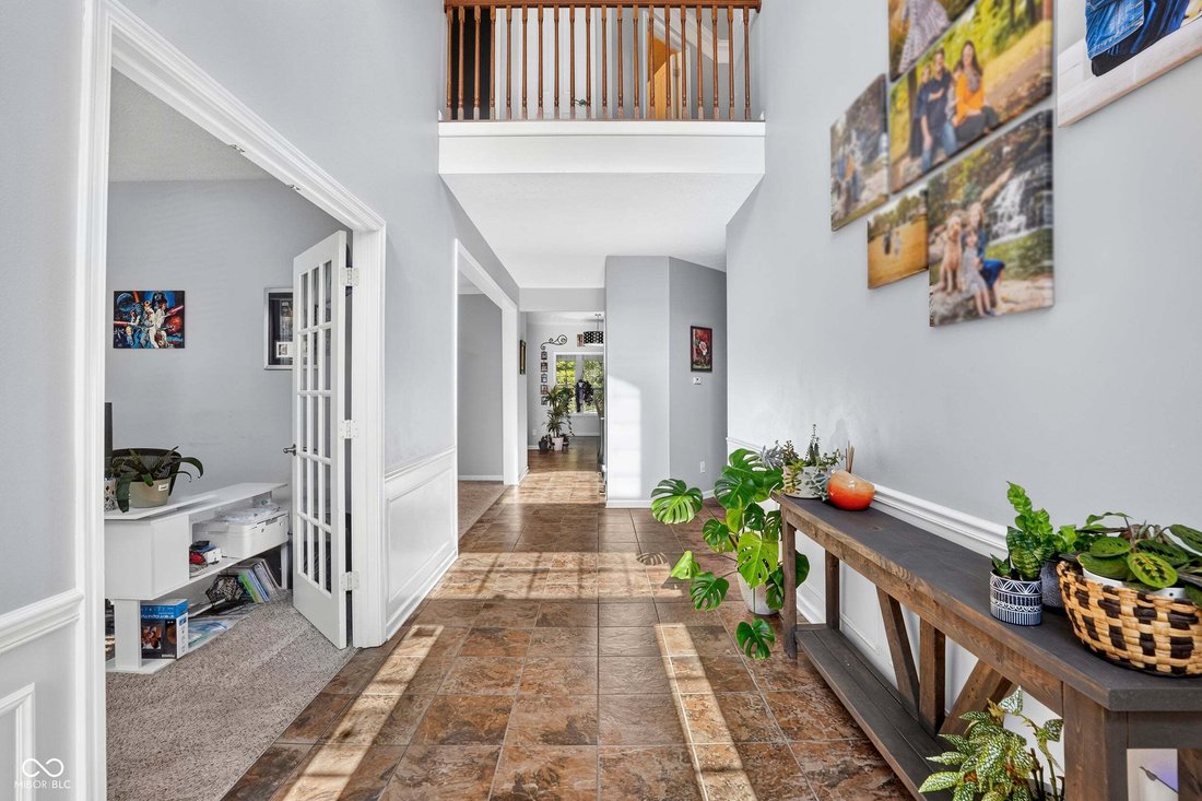 House in Westfield, Indiana, United States 4 - 18561094