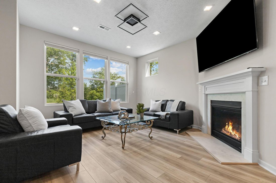 Condo in Columbus, Ohio, United States 3 - 18558171