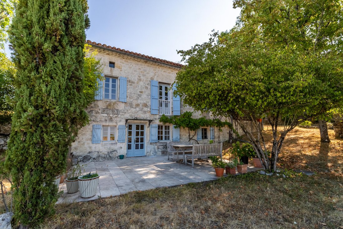 House in Lauzerte, Occitania, France 1 - 18563152
