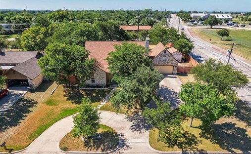 House in Weatherford, Texas, United States 1
