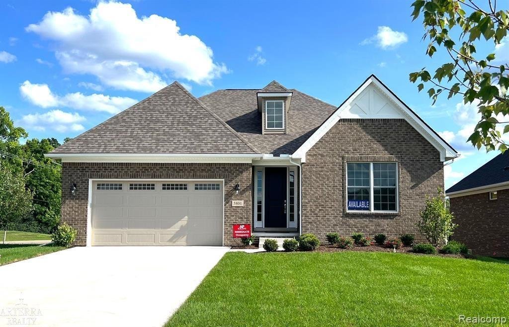 House in Pontiac, Michigan, United States 1 - 18564955