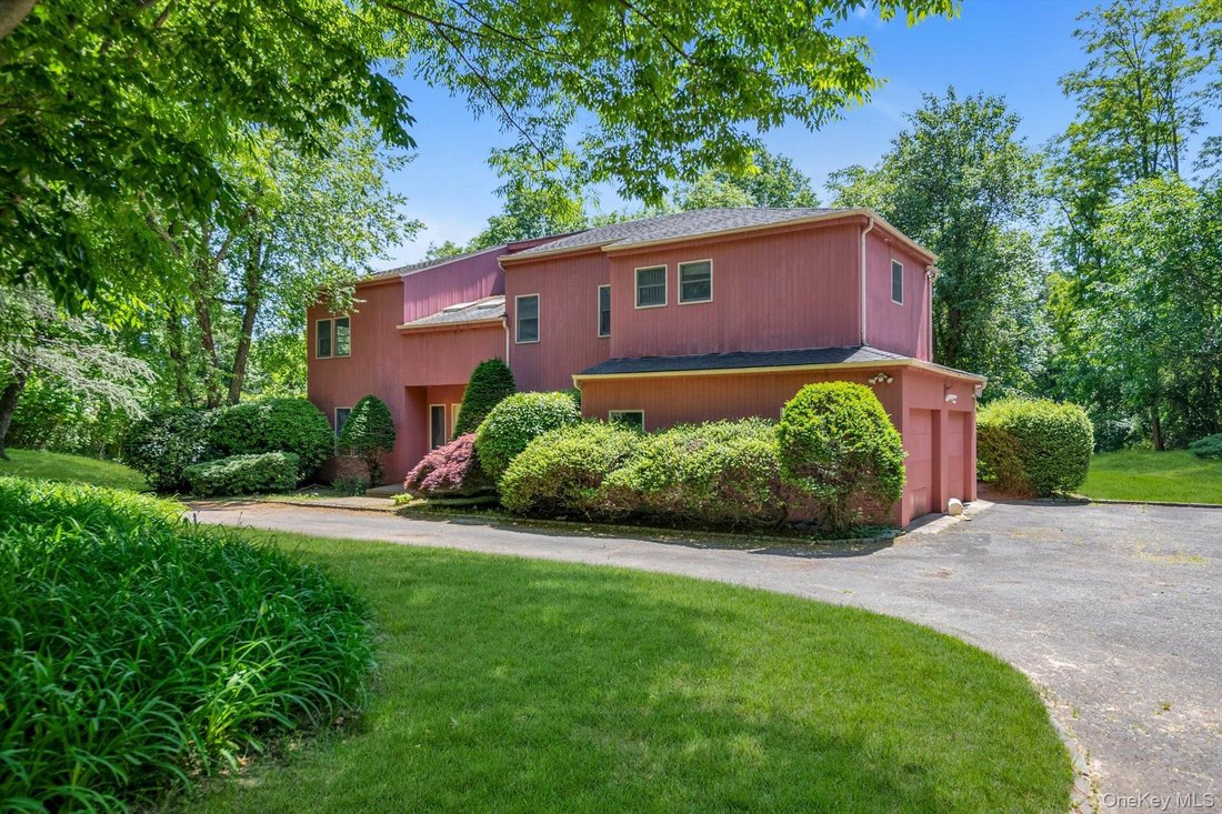 House in Old Westbury, New York, United States 2 - 18562911