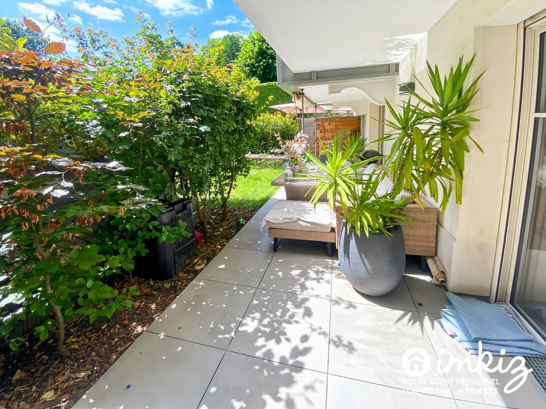 Apartment in Thierry-Saint-Cloud, Ville-d'Avray, France 2 - 18558416