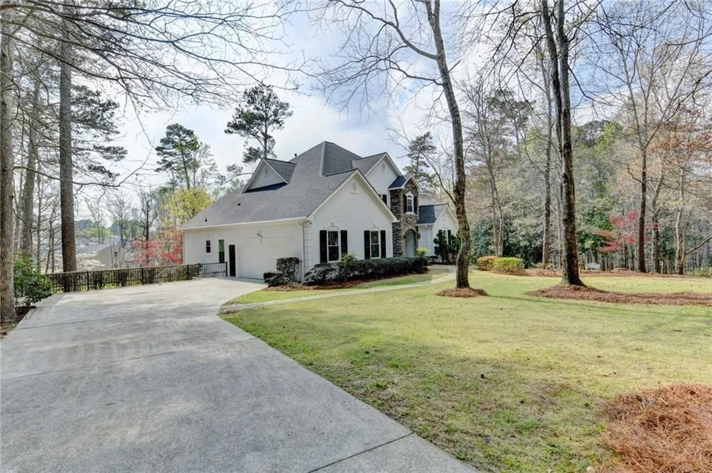House in Buford, Georgia, United States 2 - 18564127