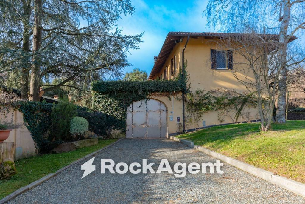 Villa in Cavaglia, Piedmont, Italy 1 - 18566188