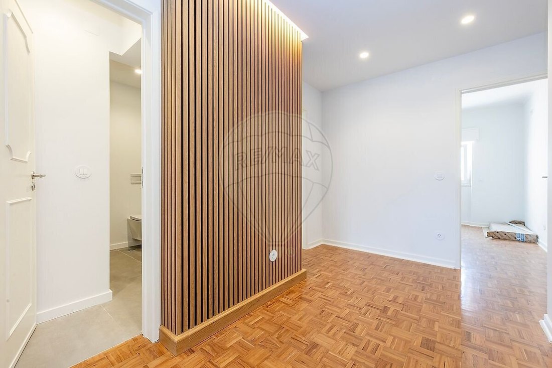 Apartment in Estoril, Cascais e Estoril, Lisbon 4 - 18565902