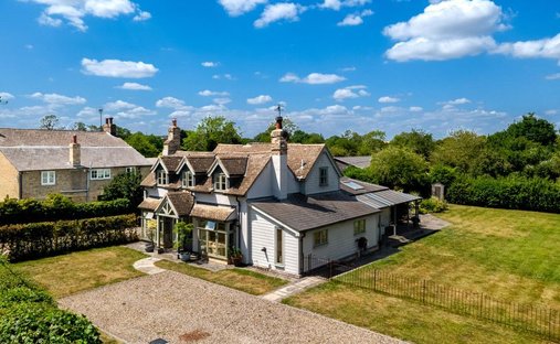 House in Great Eversden, England 1