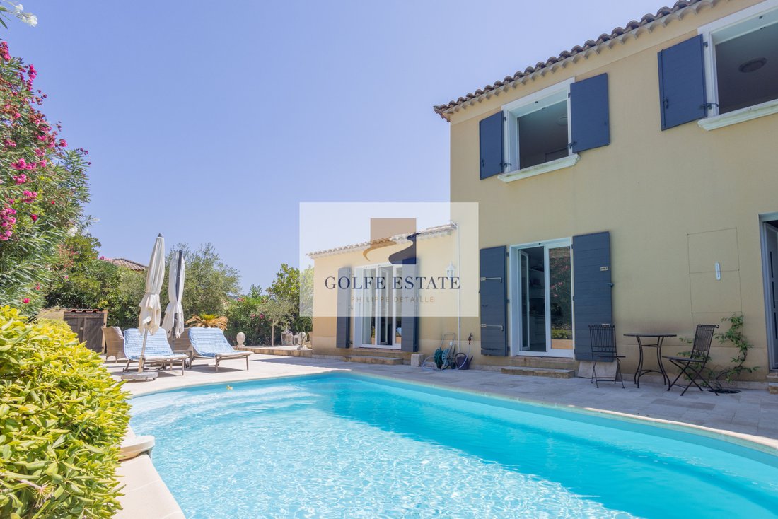 House in La Croix-Valmer, Provence-Alpes-Côte d'Azur, France 2 - 18558721