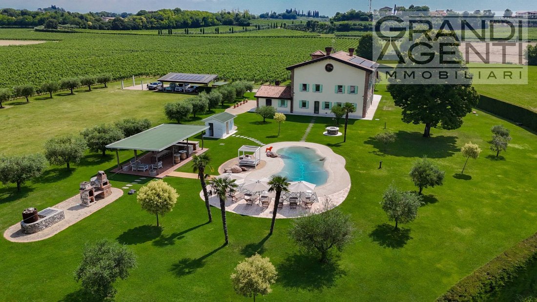 Villa in Lazise, Veneto, Italy 4 - 17412550