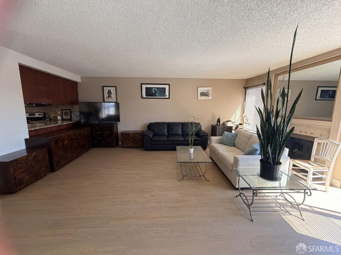 House in San Mateo, California, United States 4 - 18564965