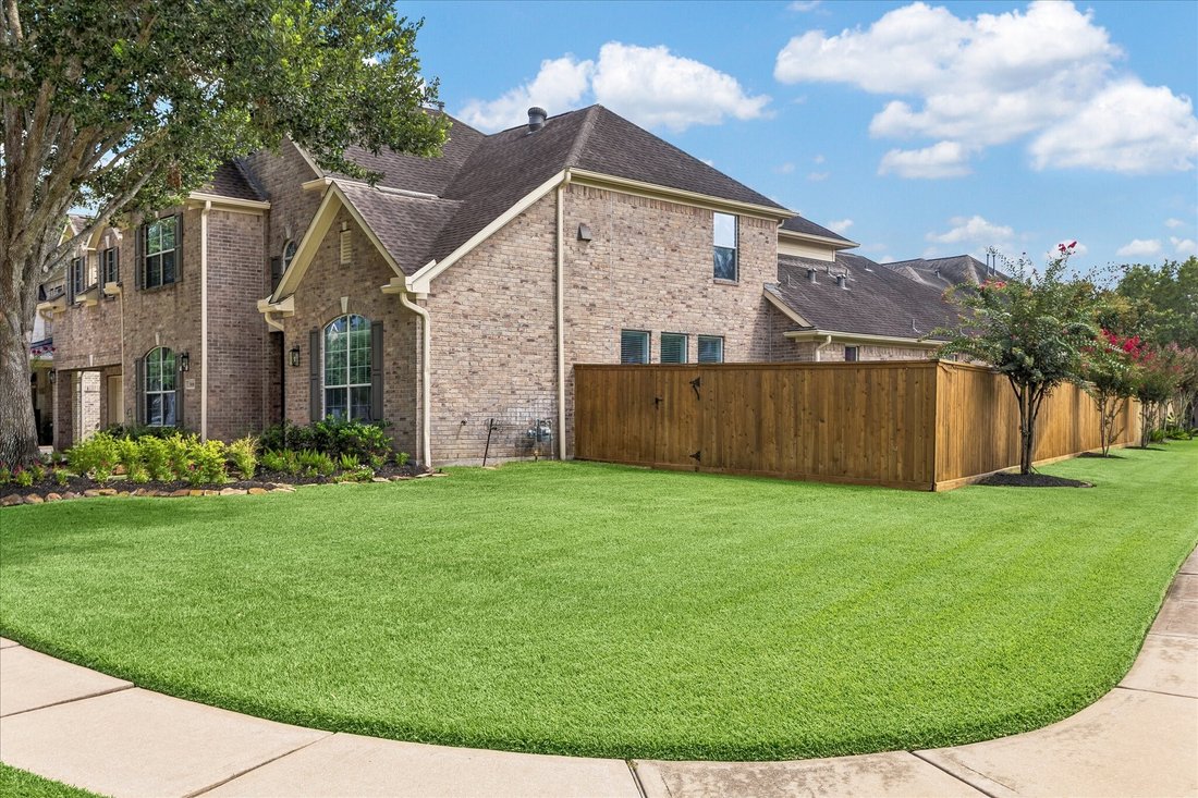 House in Sugar Land, Texas, United States 3 - 18562632