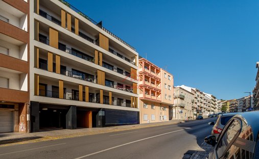 Apartment in Santa Maria, Sao Pedro e Matacaes, Lisbon, Portugal 1