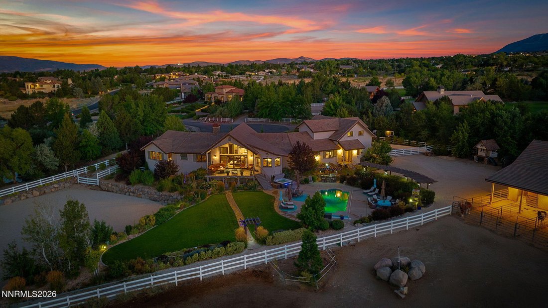House in Reno, Nevada, United States 3 - 17811646