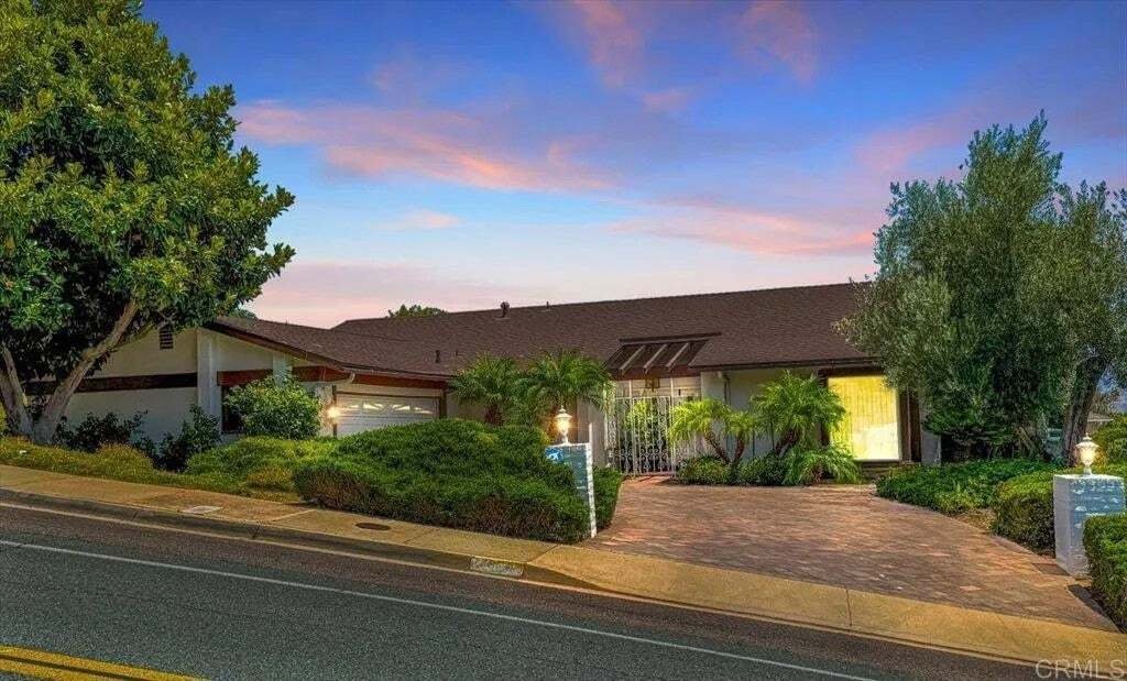 House in El Cajon, California, United States 1 - 18552553