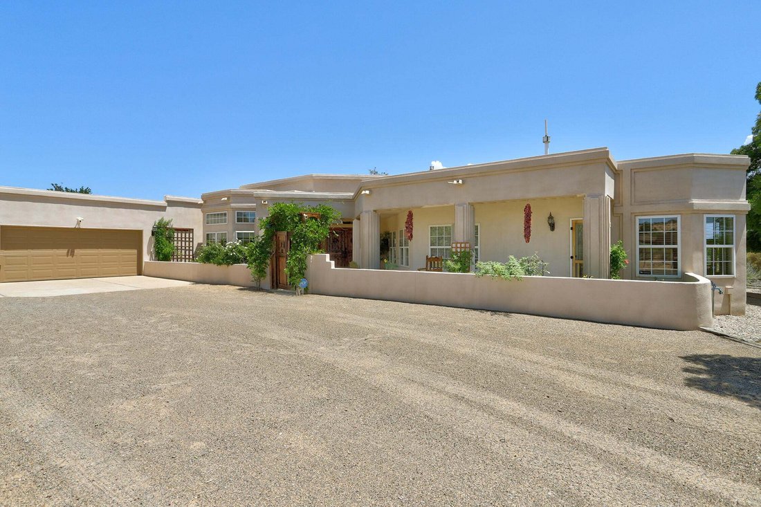 House in Corrales, New Mexico, United States 3 - 18560961