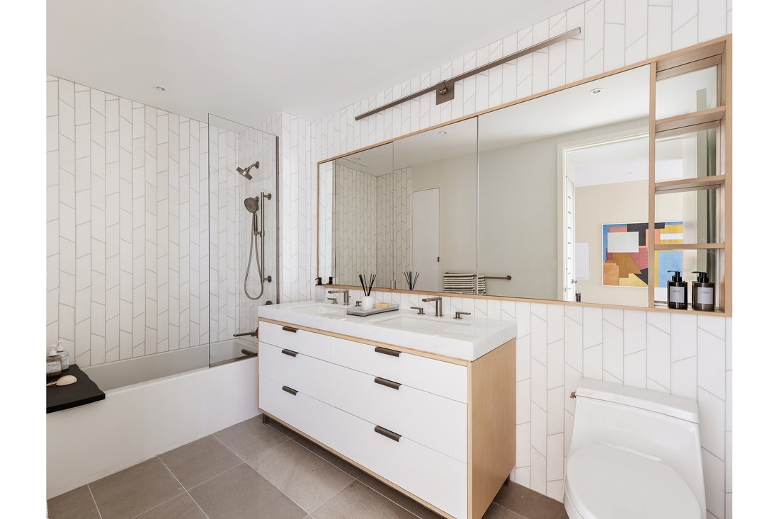 Condo in New York, New York, United States 5 - 18563025