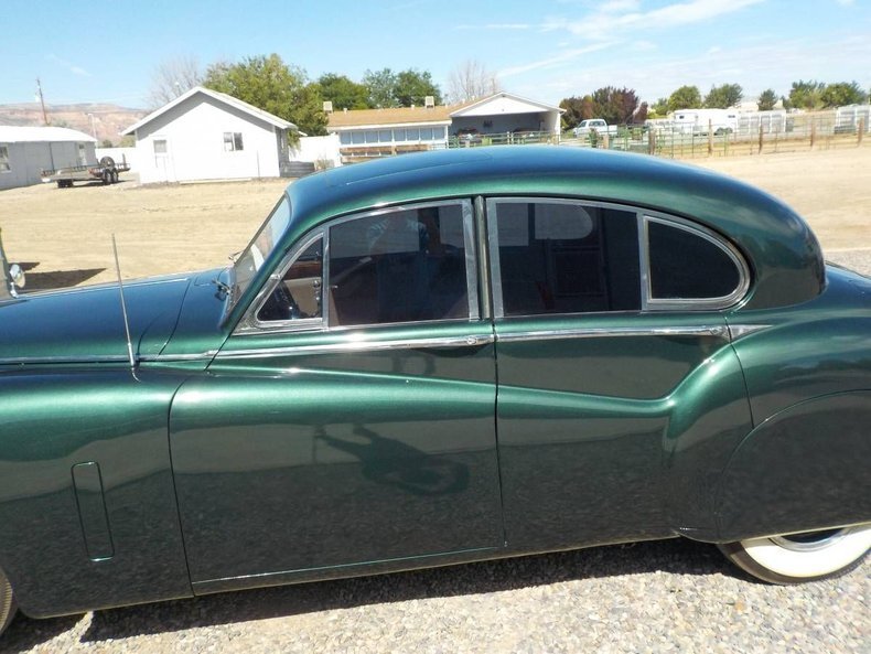Sedan in Glendale, United States 4 - 18565541