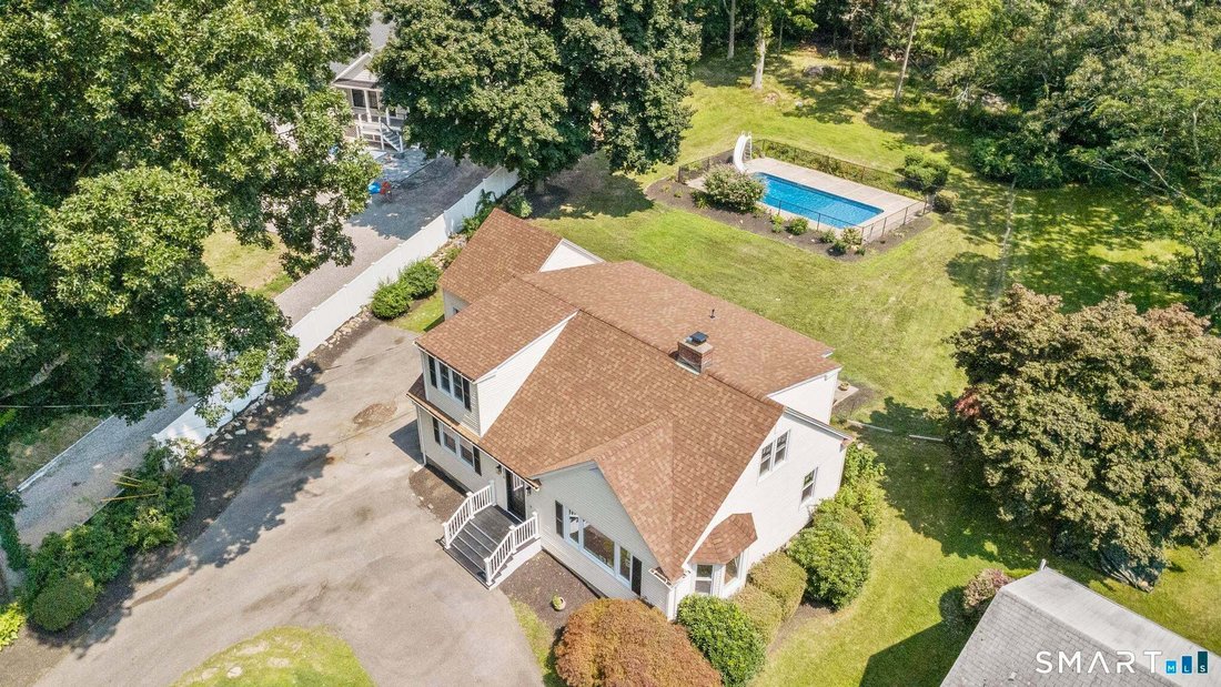 House in Shelton, Connecticut, United States 2 - 18560996