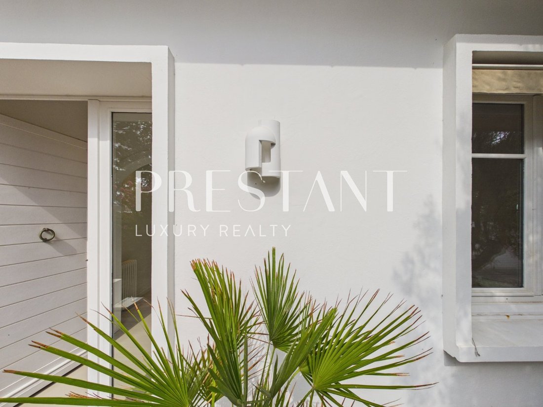 House in Anglet, Nouvelle-Aquitaine, France 2 - 18563392