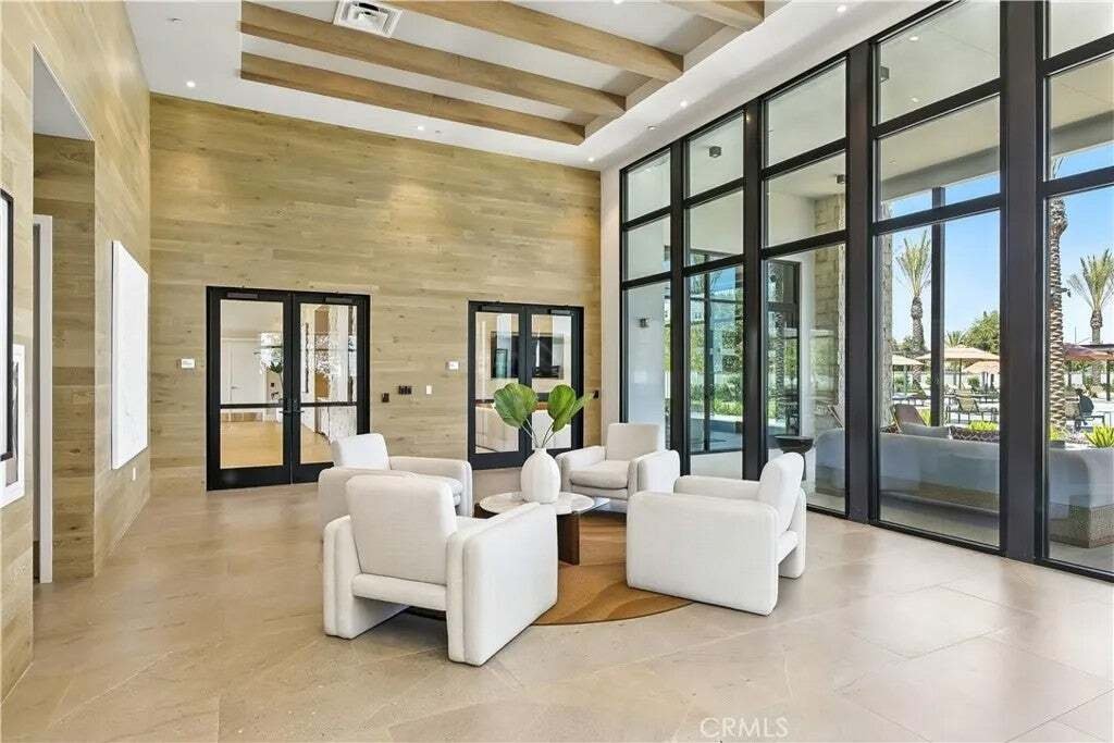 Condo in Sierra Madre, California, United States 3 - 18562471