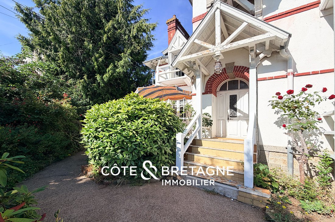 House in La Tour d'Auvergne, Saint-Brieuc, France 2 - 18415104
