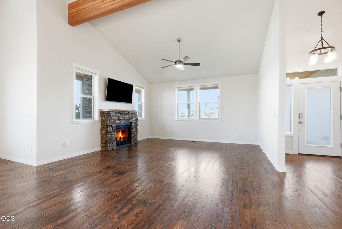 House in Redmond, Oregon, United States 5 - 18561017