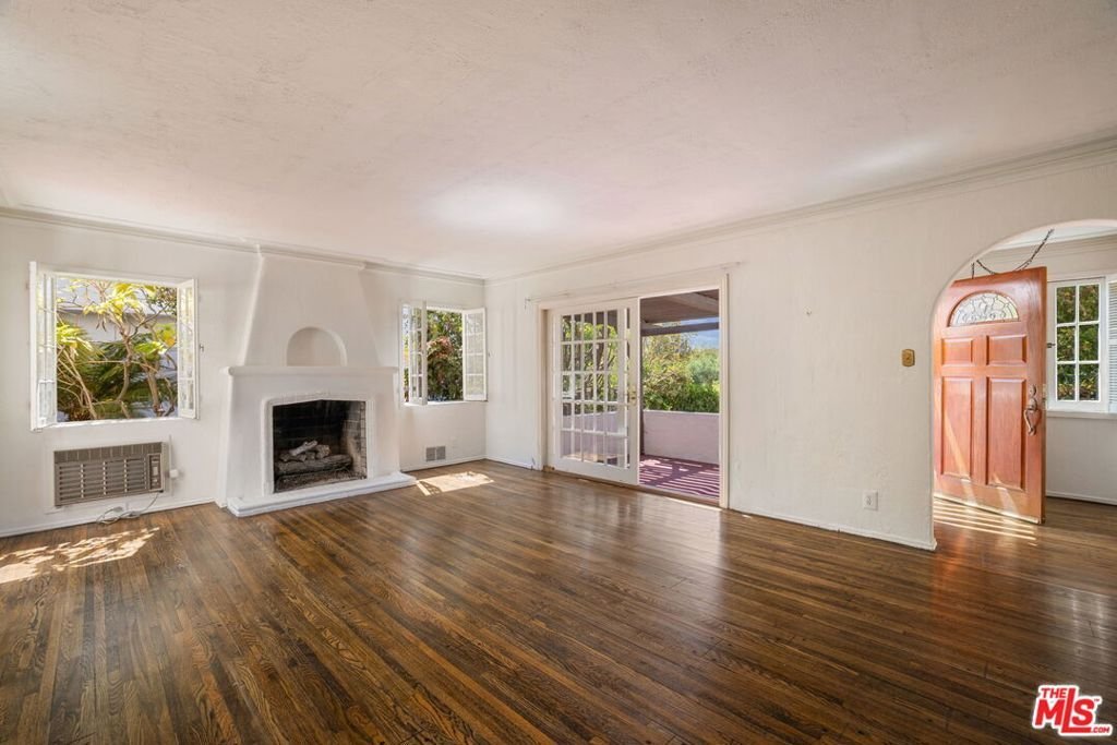 House in Glendale, California, United States 4 - 18561162