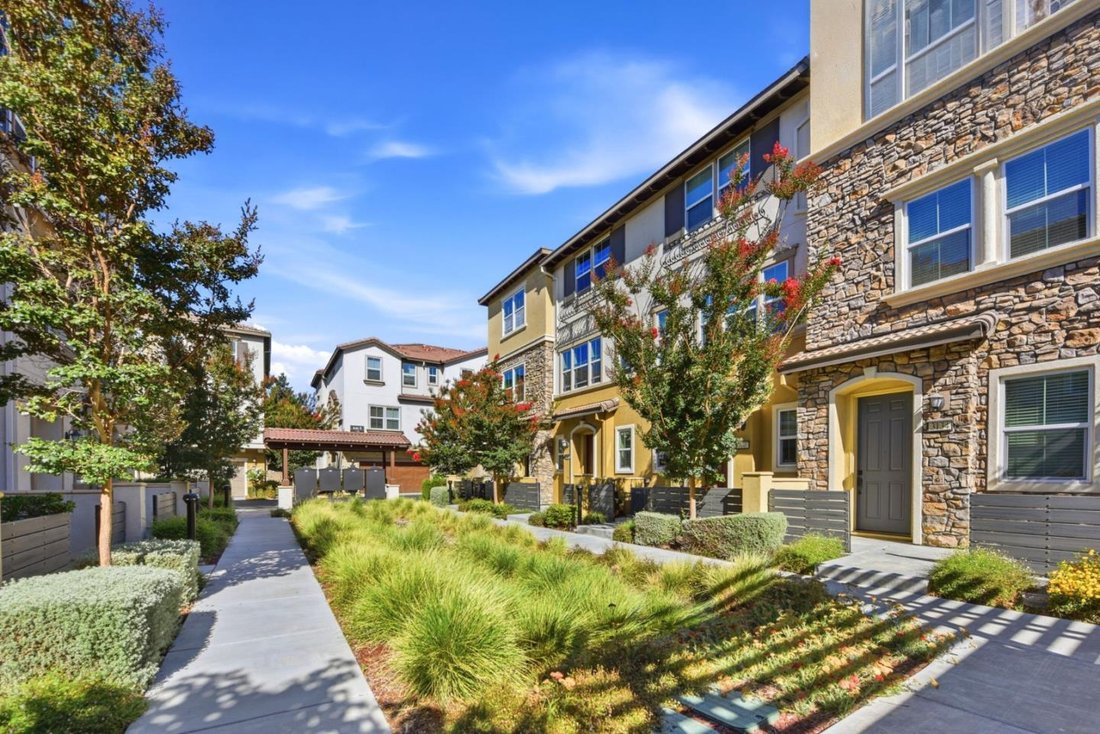 Townhouse in Newark, California, United States 3 - 18561506