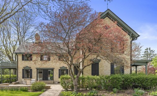House in Menomonee Falls, Wisconsin, United States 1