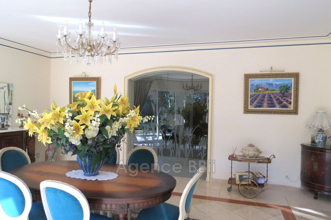 Villa in Mougins, Provence-Alpes-Côte d'Azur, France 2 - 18565737