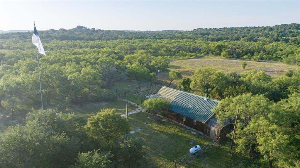 House in Coleman, Texas, United States 5 - 18562867