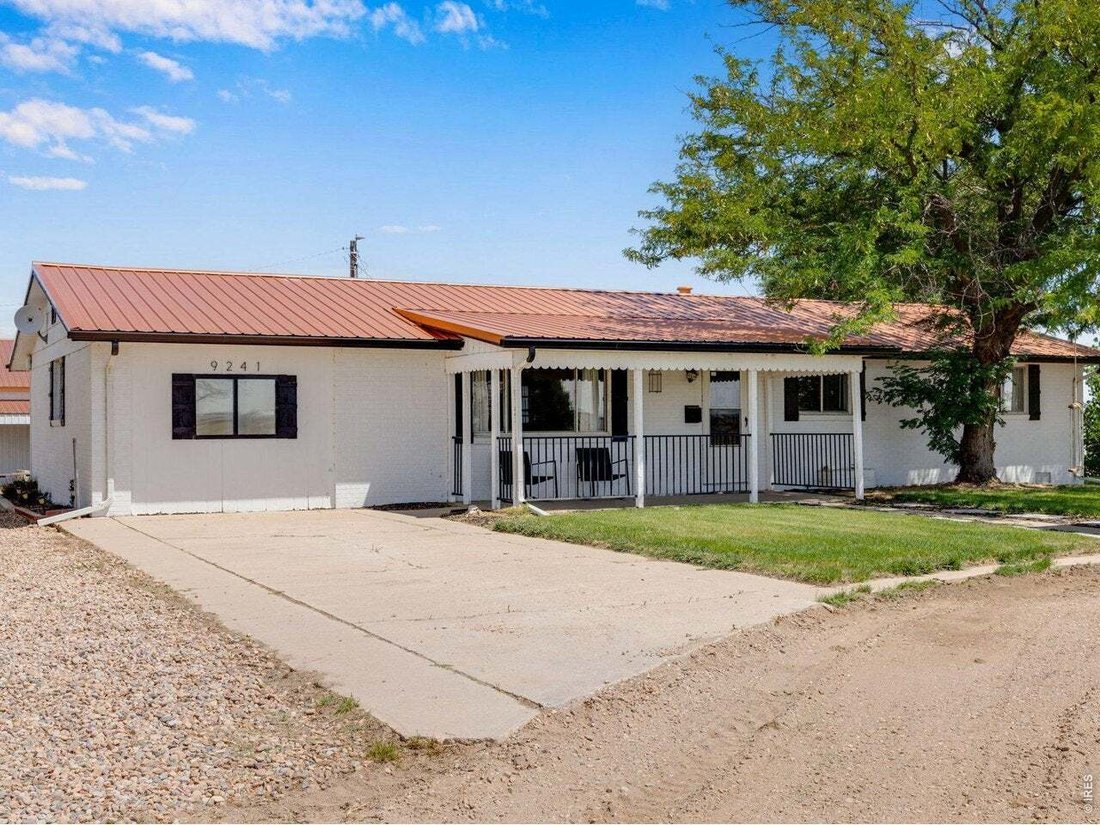 Fort Lupton, Colorado, United States 2 - 18558817