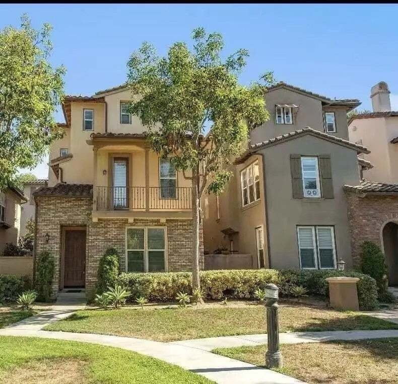 Condo in Irvine, California, United States 1 - 18565189