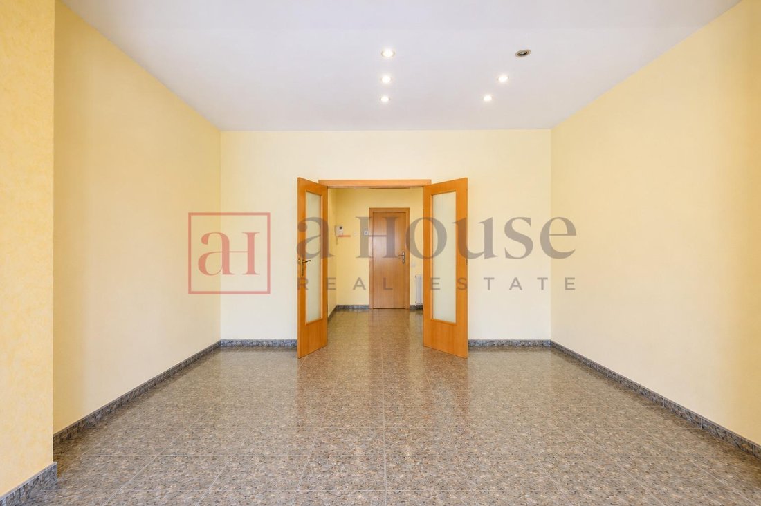 Apartment in Eixample, Barcelona, Spain 5 - 18314389
