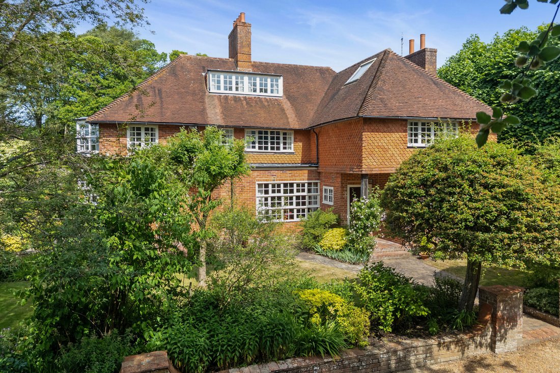 House in Hammer, Beacon Hill, England 5 - 18564932