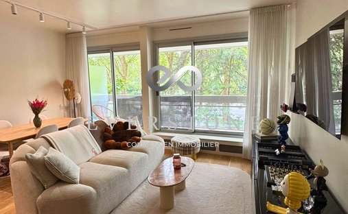 Apartment in La Plaine des Sablons, Neuilly-sur-Seine, France 1