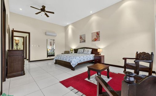 Condo in Playa Hermosa, Guanacaste Province, Costa Rica 1