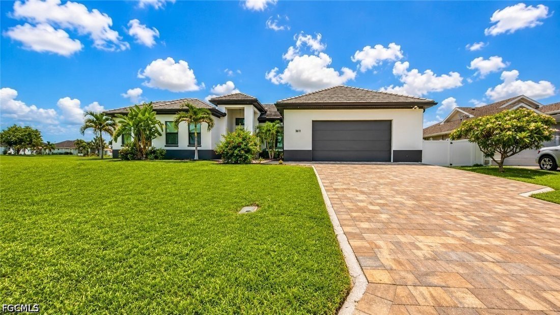 House in Cape Coral, Florida, United States 1 - 18562693