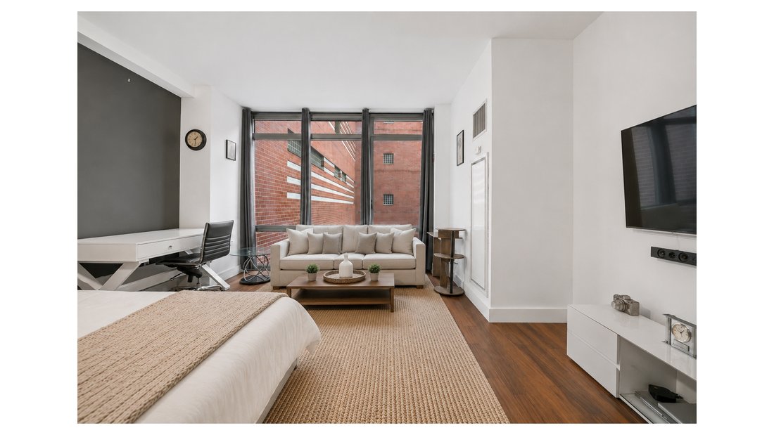 Condo in New York, New York, United States 4 - 18563083