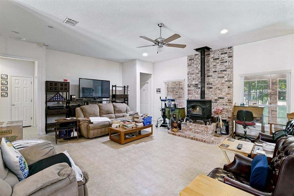 House in Fort Worth, Texas, United States 3 - 18562893