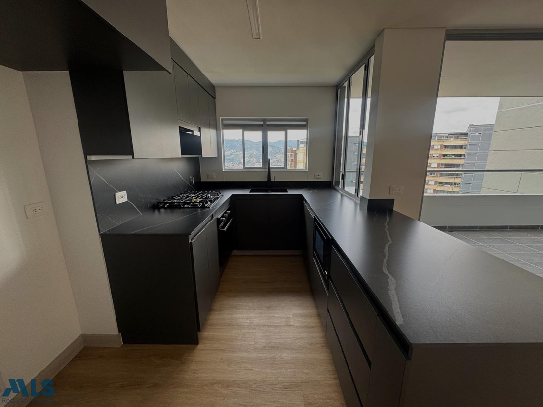 Apartment in Envigado, Antioquia, Colombia 5 - 18559651