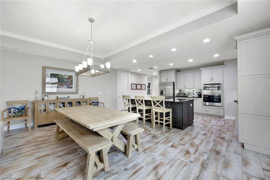 Condo in Naples, Florida, United States 5 - 18566344