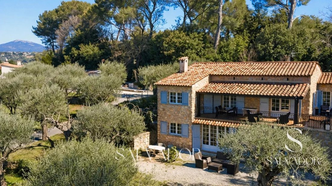 Country House in Les Aspres-Plan Sarrain, Mouans-Sartoux, France 2 - 17294075