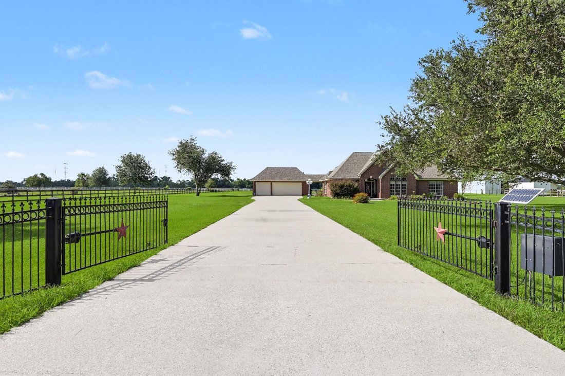 House in Crosby, Texas, United States 3 - 18563048
