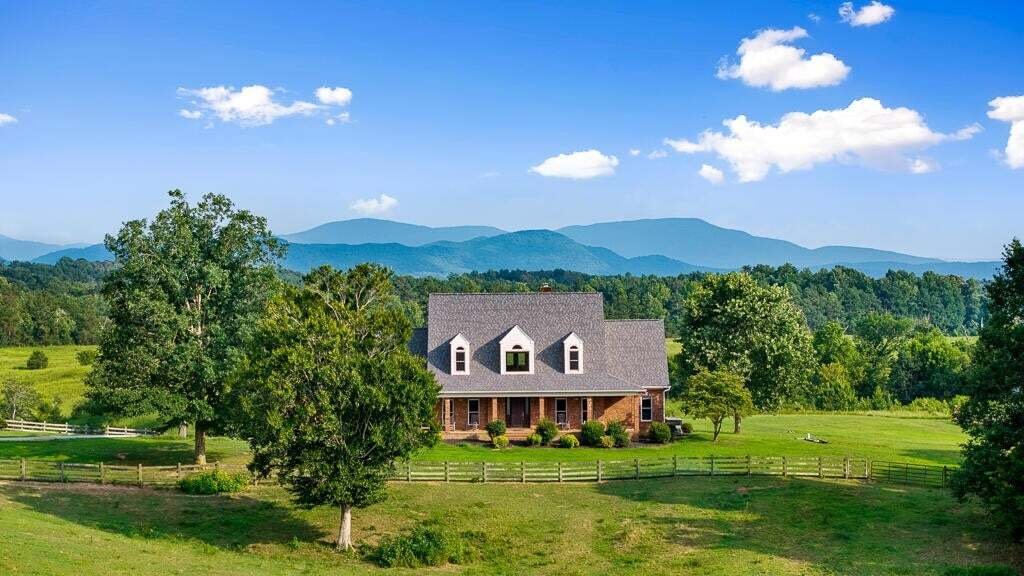 House in Old Fort, Tennessee, United States 4 - 18558515