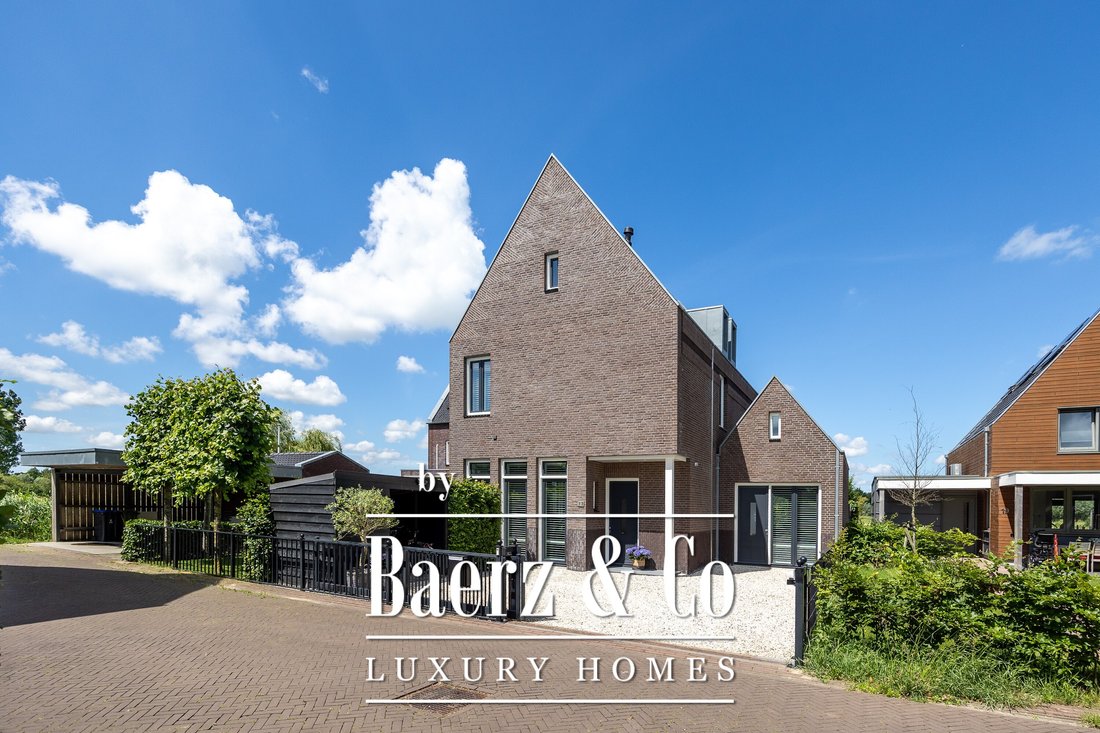 Villa in Loenen aan de Vecht, Utrecht, Netherlands 1 - 18187182