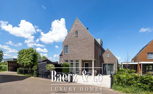 Villa in Loenen aan de Vecht, Utrecht, Netherlands 1