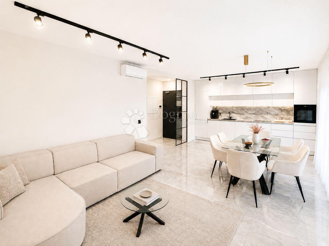 Apartment in Crno, Zadar County, Croatia 1 - 18560339